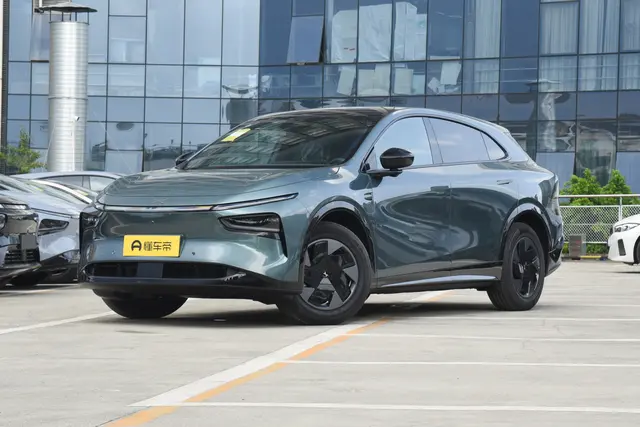 XPeng G7 2026 — купить из Китая под заказ