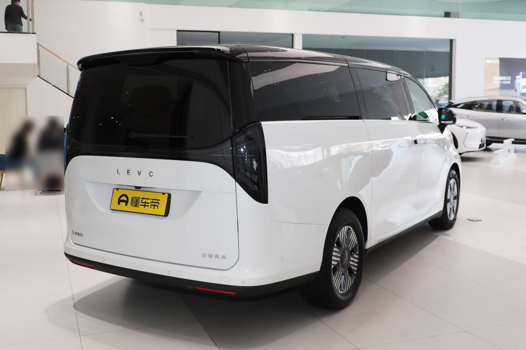 Geely Yizhen L380 2026, фото 7