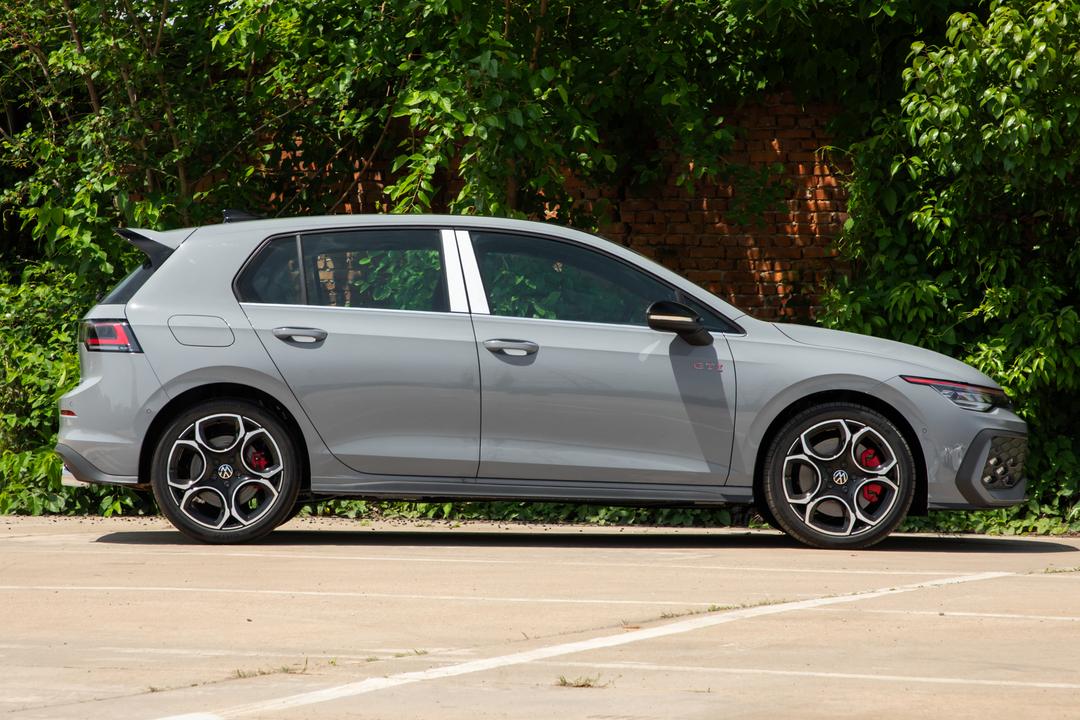 Volkswagen Golf GTI 2026, фото 8