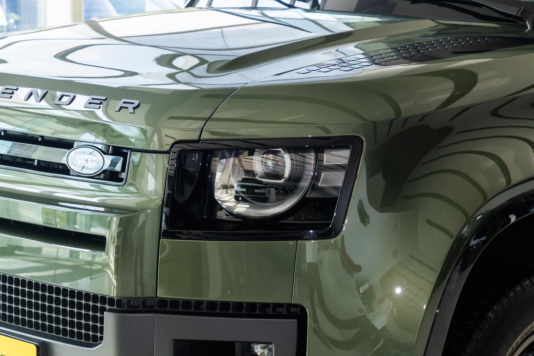 Land Rover Defender 2026, фото 11