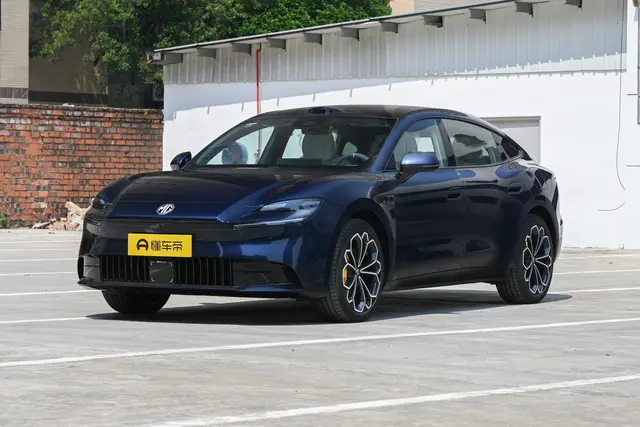 MG 07 PHEV 2026 — купить из Китая под заказ