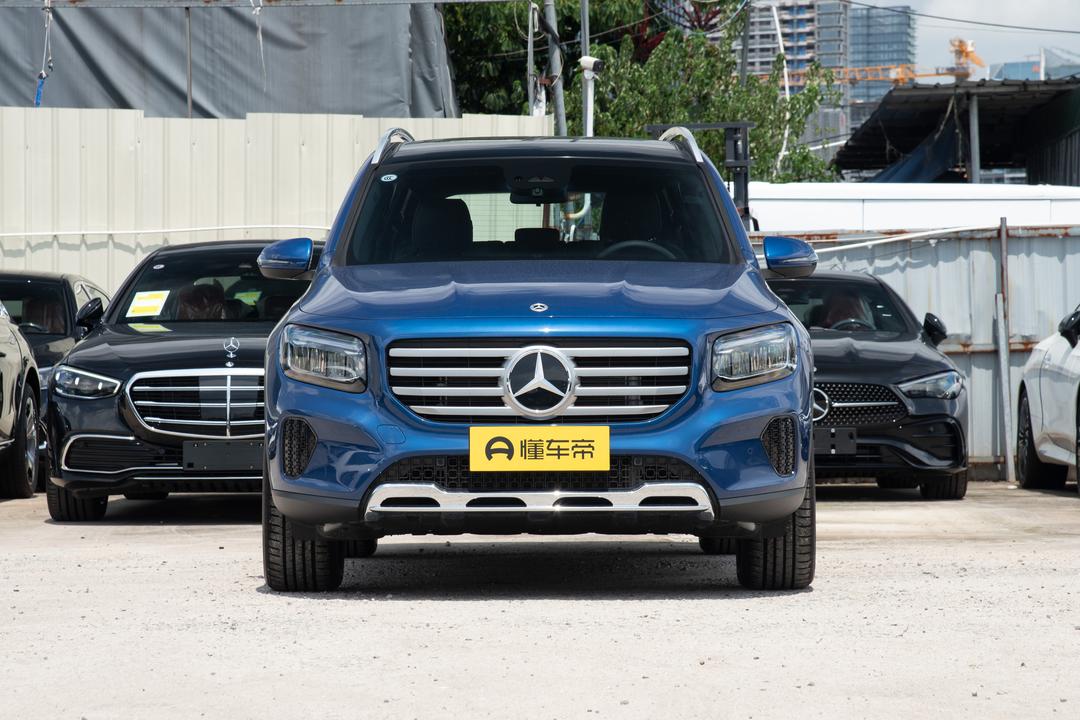 Mercedes-Benz GLB 2026, фото 2