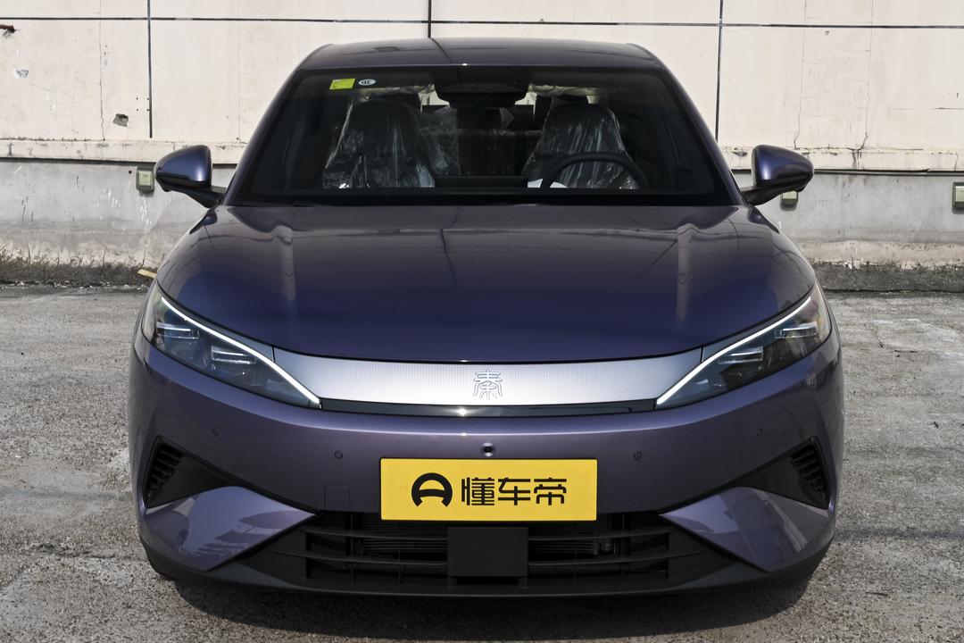 BYD Qin MAX EV 2026, фото 12