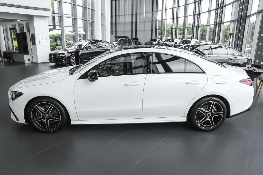 Mercedes-Benz CLA-Class (imported) 2026, фото 3
