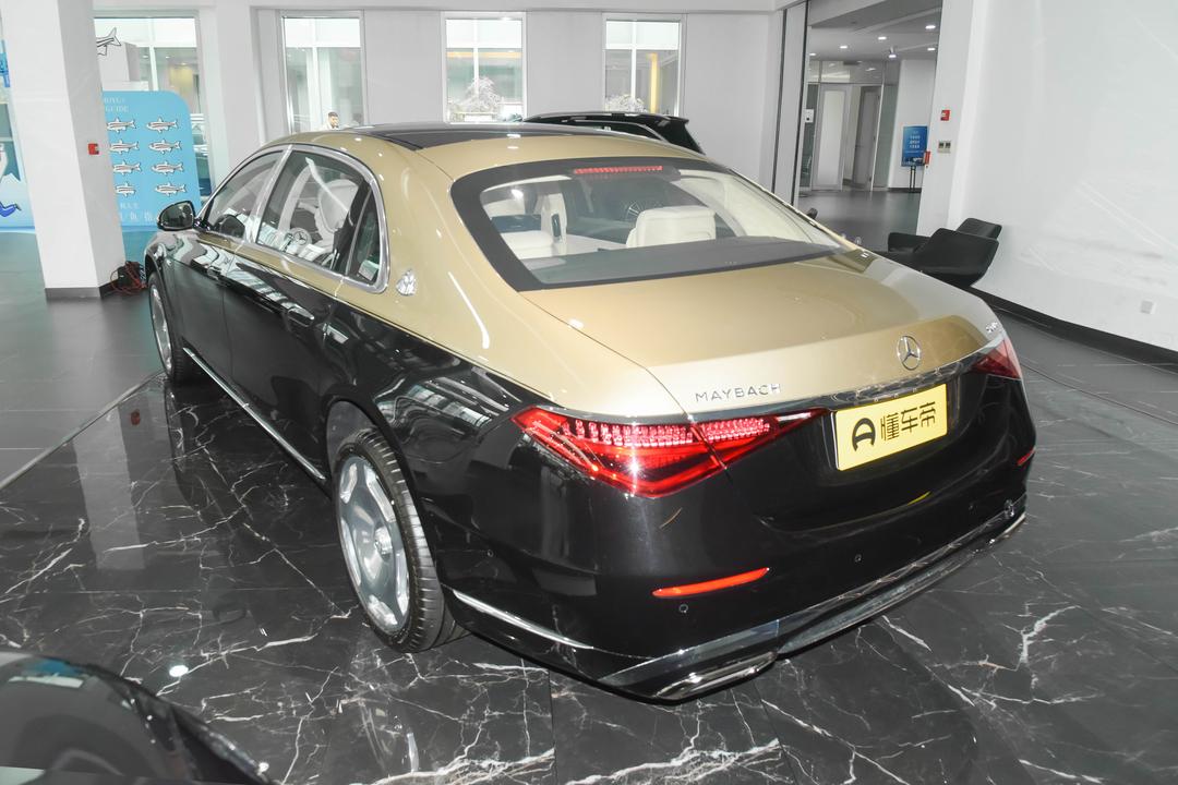 Mercedes-Benz Maybach S-Class 2026, фото 5