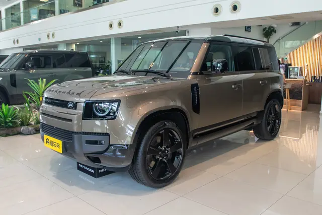 Land Rover Defender 2026 — купить из Китая под заказ