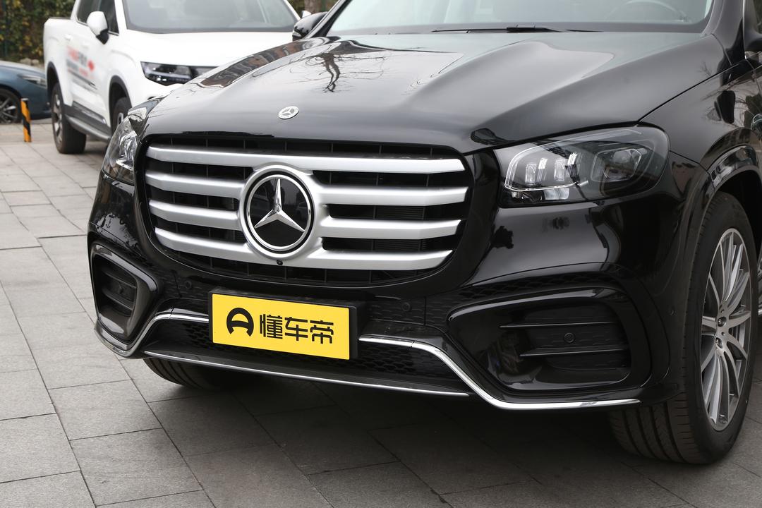 Mercedes-Benz GLS 2026, фото 9