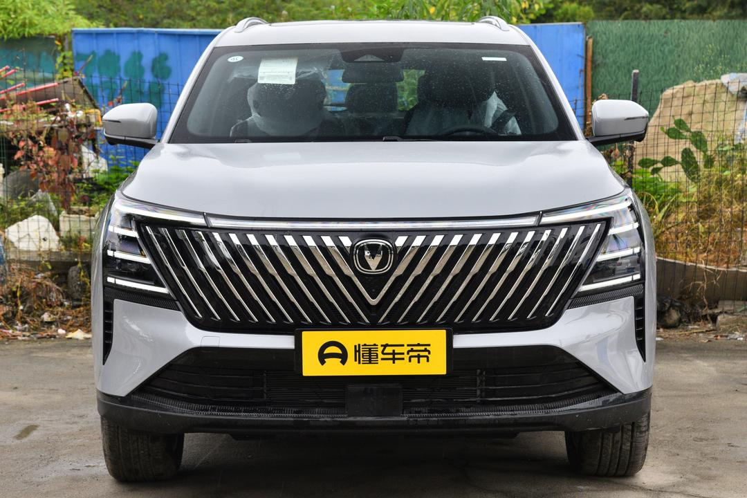 Changan CS75 PLUS 2026, фото 12