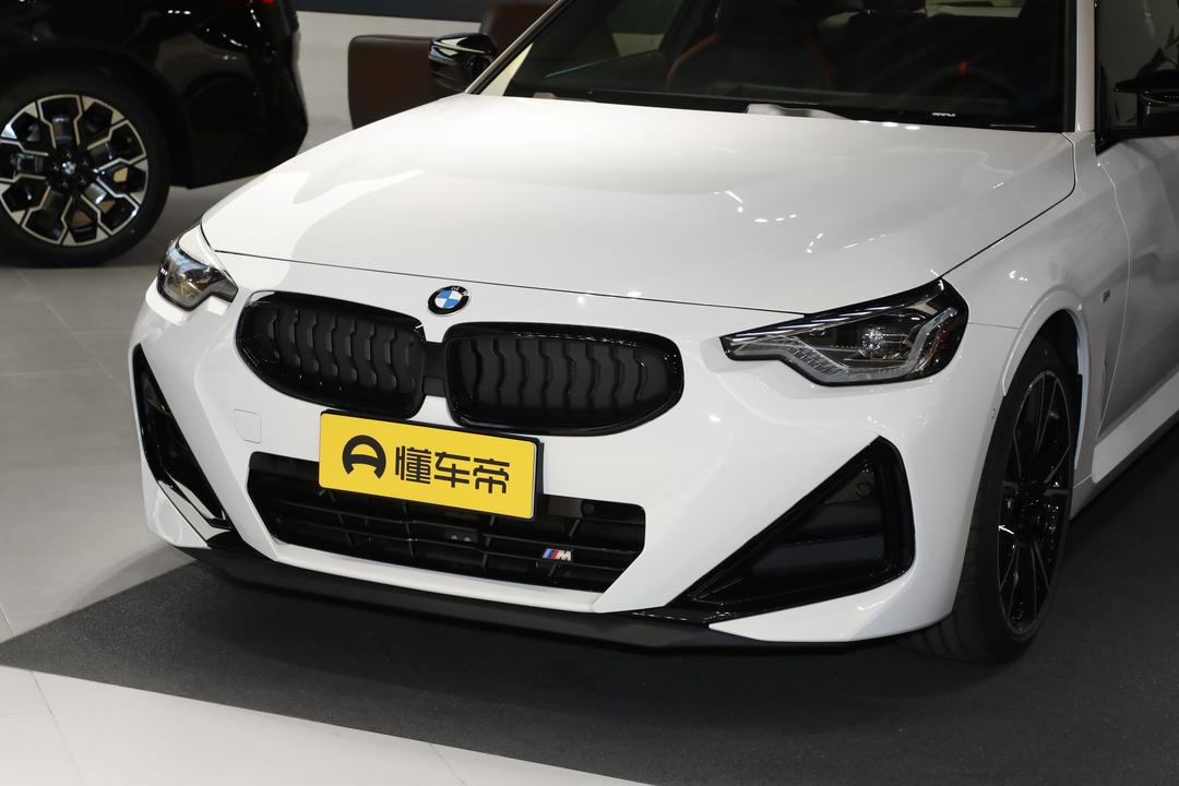 BMW 2 Series 2026, фото 9