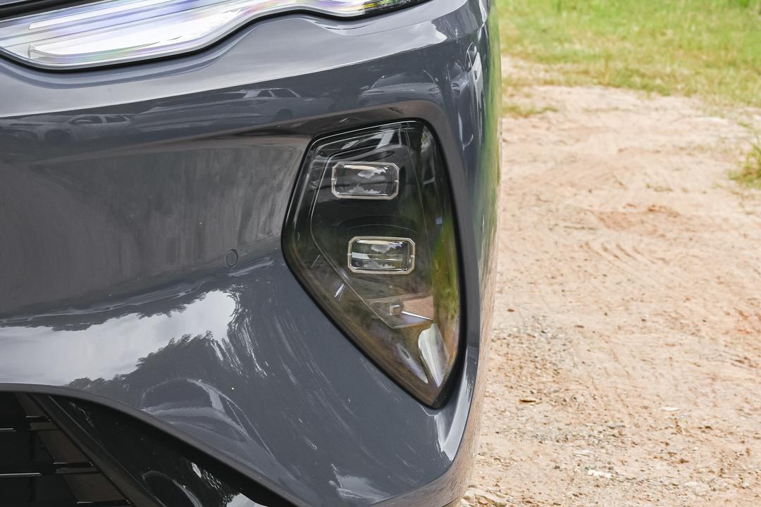 BYD Seal 08 EV 2026, фото 11