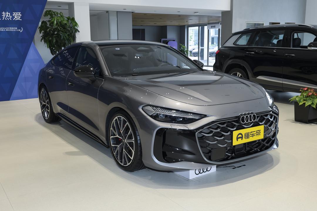 Audi A5L Sportback 2026, фото 3