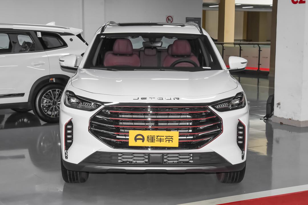 Jetour X70 PLUS 2026, фото 2