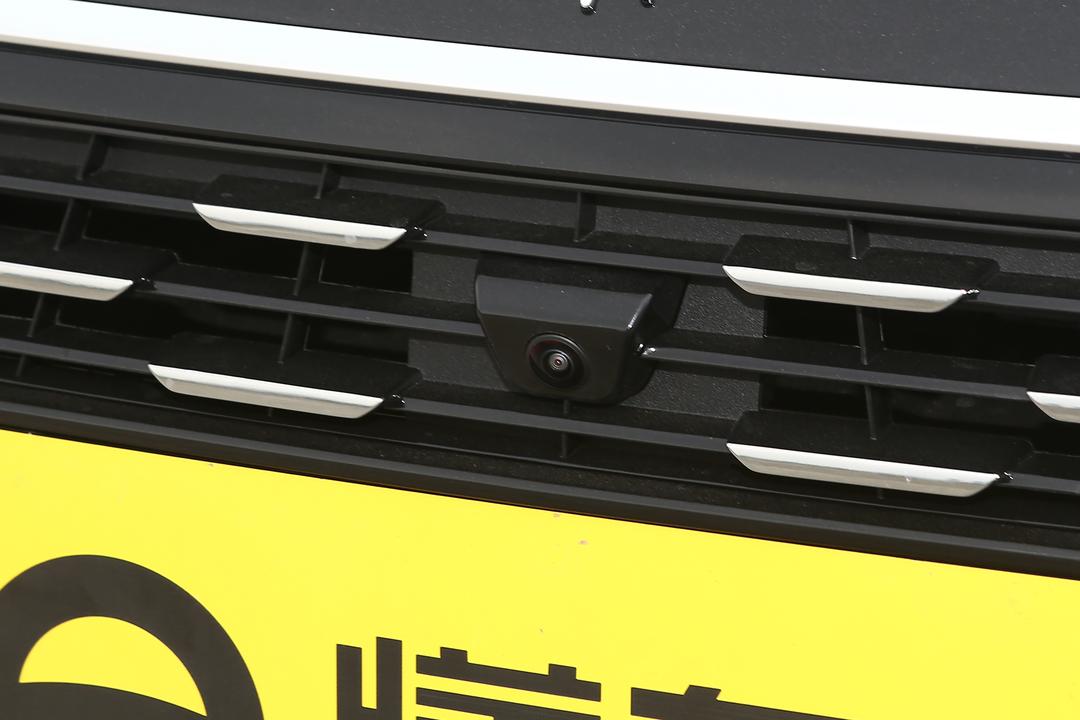 BYD Qin L DM 2026, фото 15