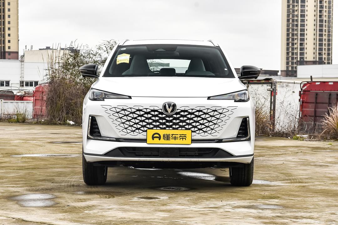 Changan CS55 PLUS PHEV 2026, фото 2