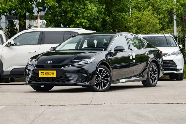 Toyota Camry 2026 — купить из Китая под заказ