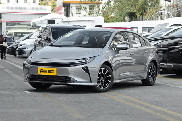 Toyota Corolla 2026 — купить из Китая под заказ