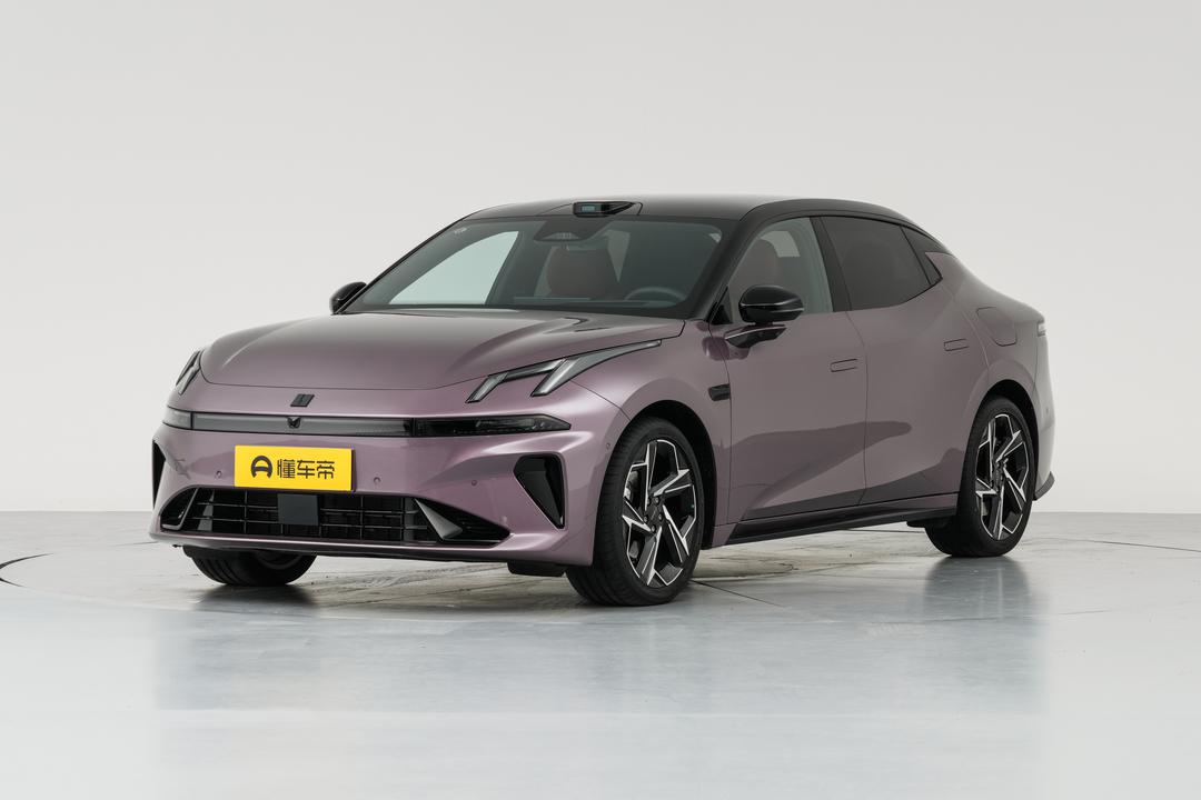 Lynk & Co 07 EM-P