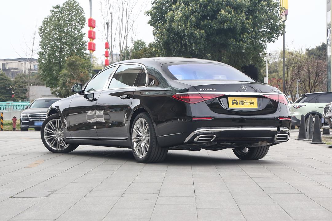 Mercedes-Benz Maybach S-Class 2026, фото 5
