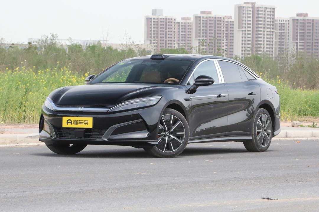 BYD Han L DM 2026, фото 1