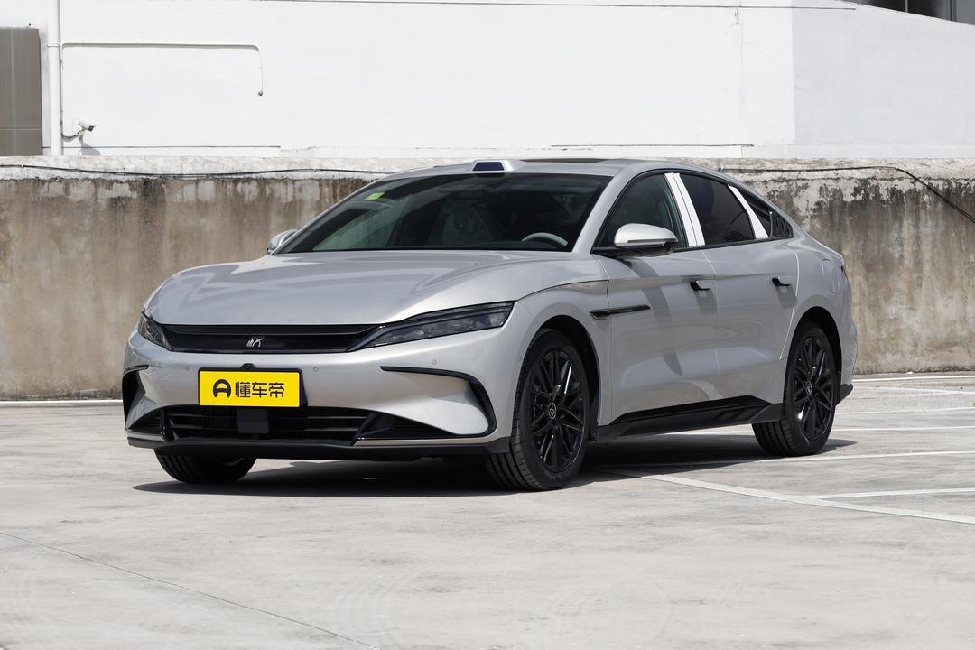 BYD Han DM 2026, фото 1