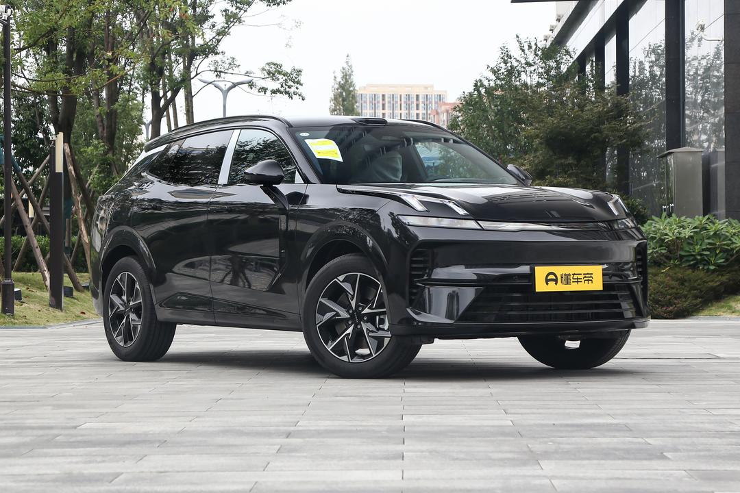 Lynk & Co 08 EM-P 2026, фото 3