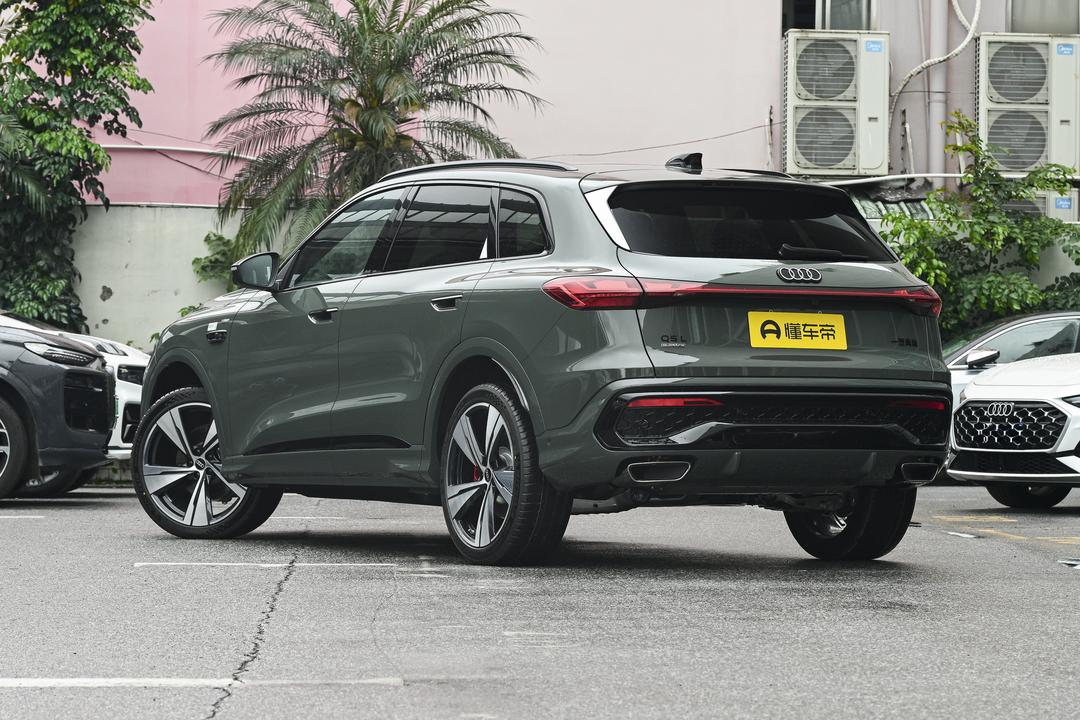 Audi Q5L 2026, фото 5