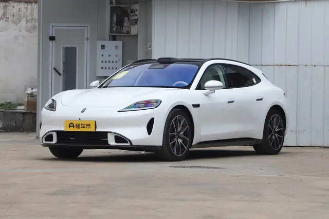 SAIC Z7T 2026 — купить из Китая под заказ