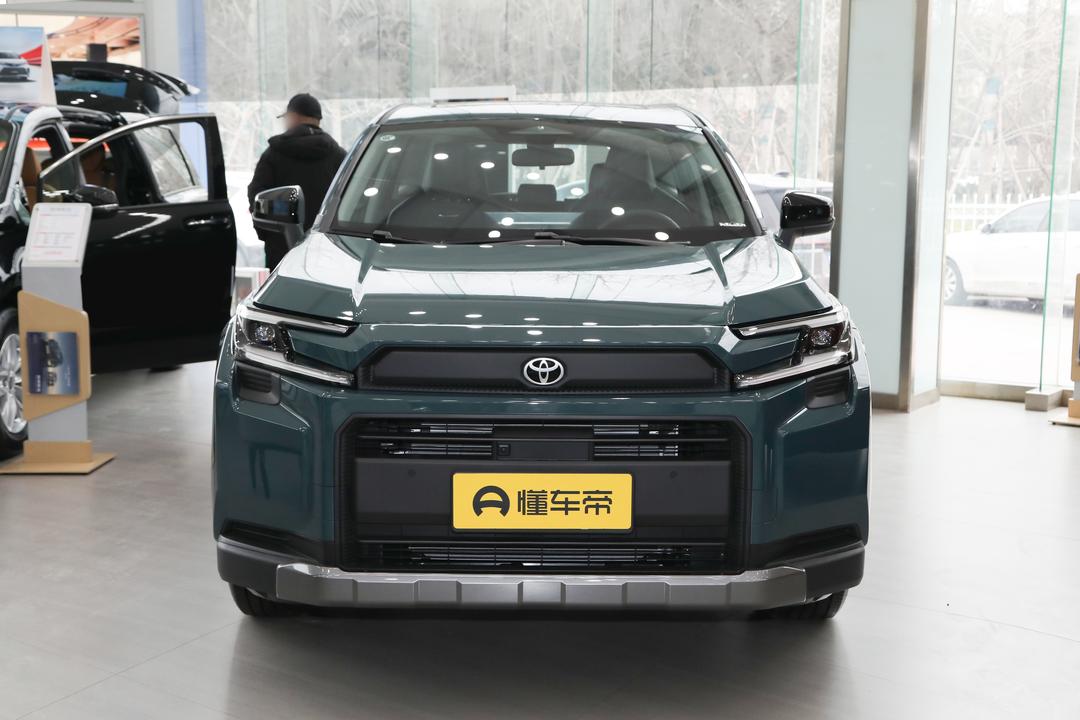 Toyota RAV4 2026, фото 2