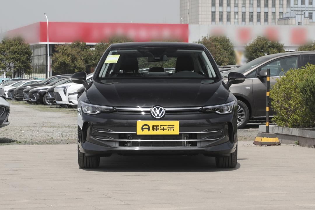 Volkswagen Golf 2026, фото 2