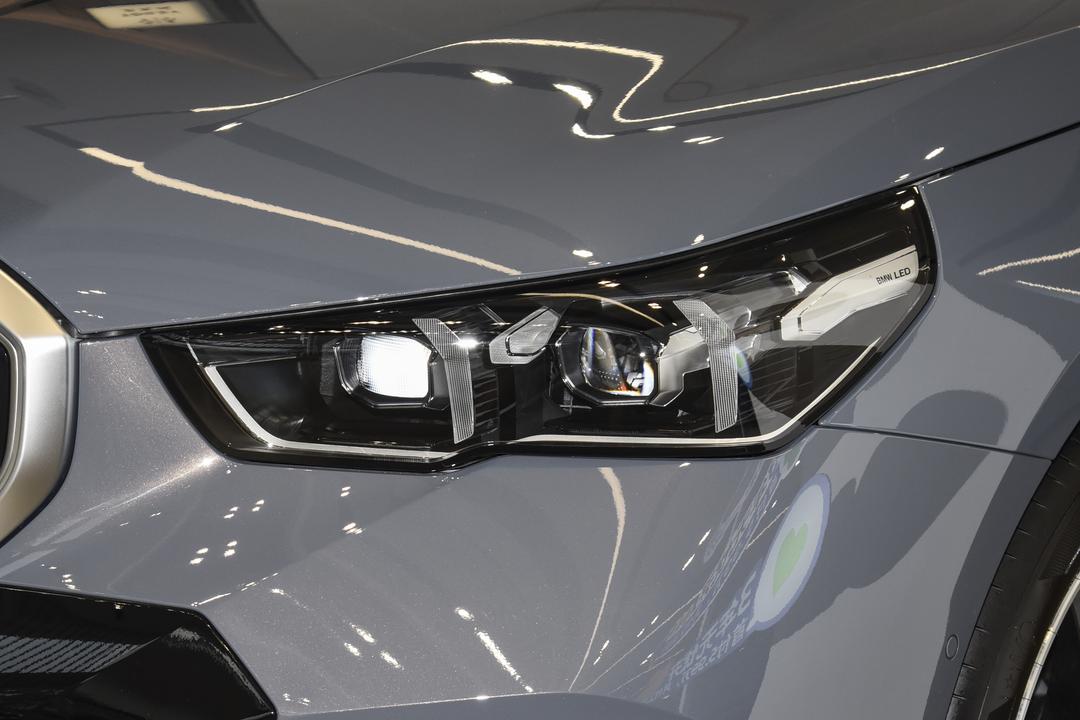 BMW 5 Series 2026, фото 13
