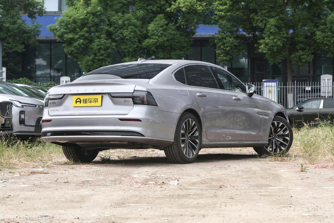 Volvo S90 2026, фото 7