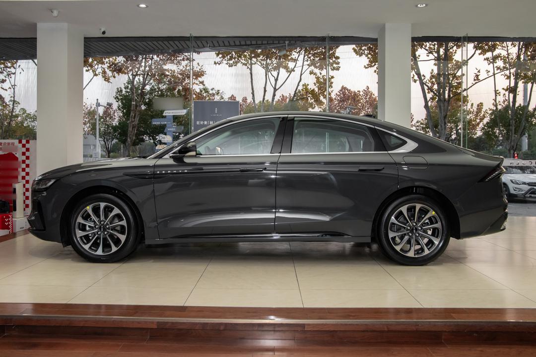 Lincoln Z 2026, фото 4