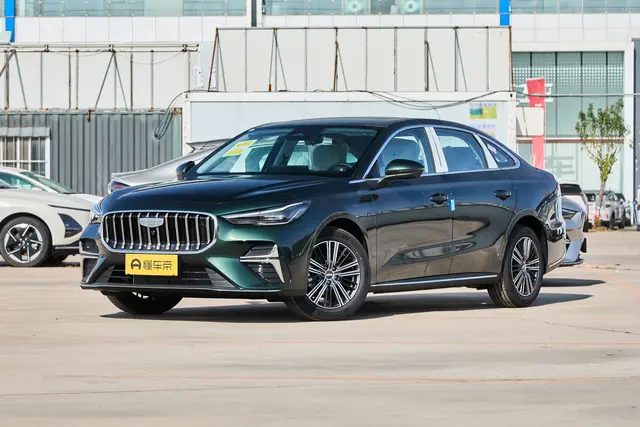 Geely Emgrand 2026 — купить из Китая под заказ