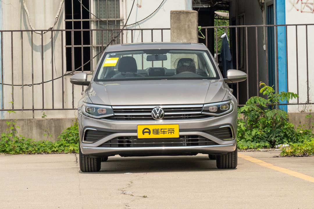Volkswagen Bora 2026, фото 2