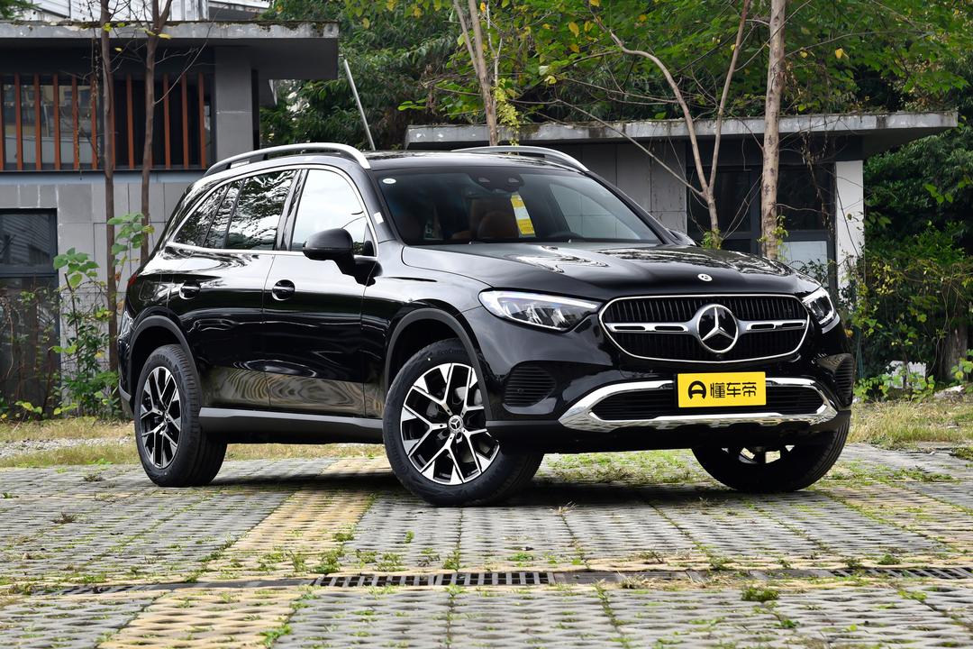 Mercedes-Benz GLC-Class 2026, фото 3