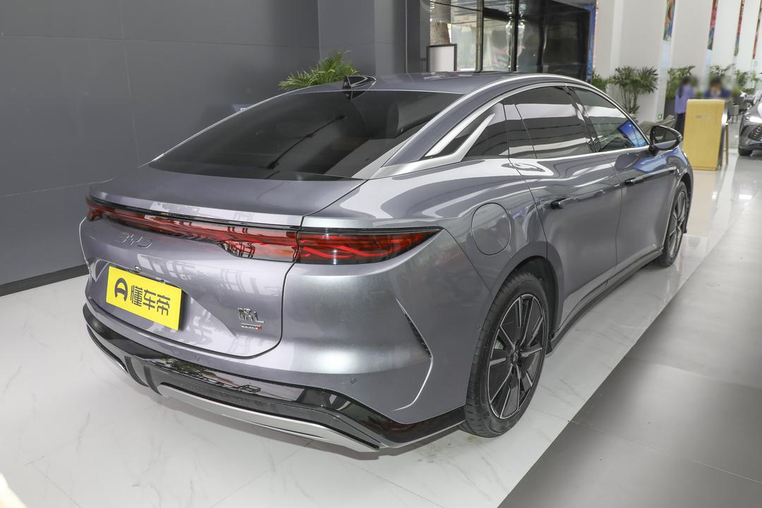 BYD Han L DM 2026, фото 6