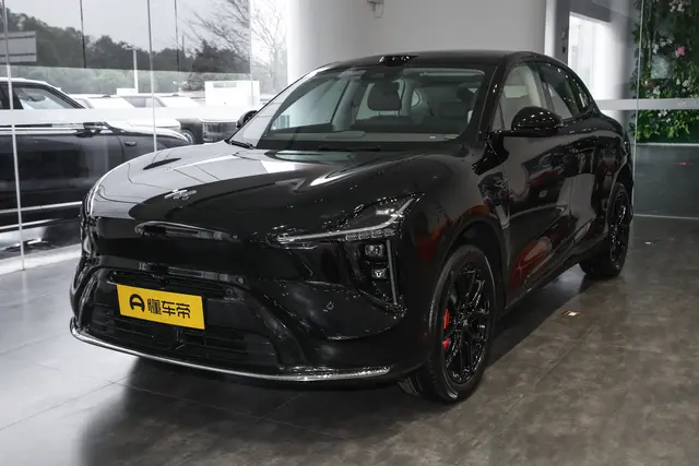 IM LS6 2026 — купить из Китая под заказ