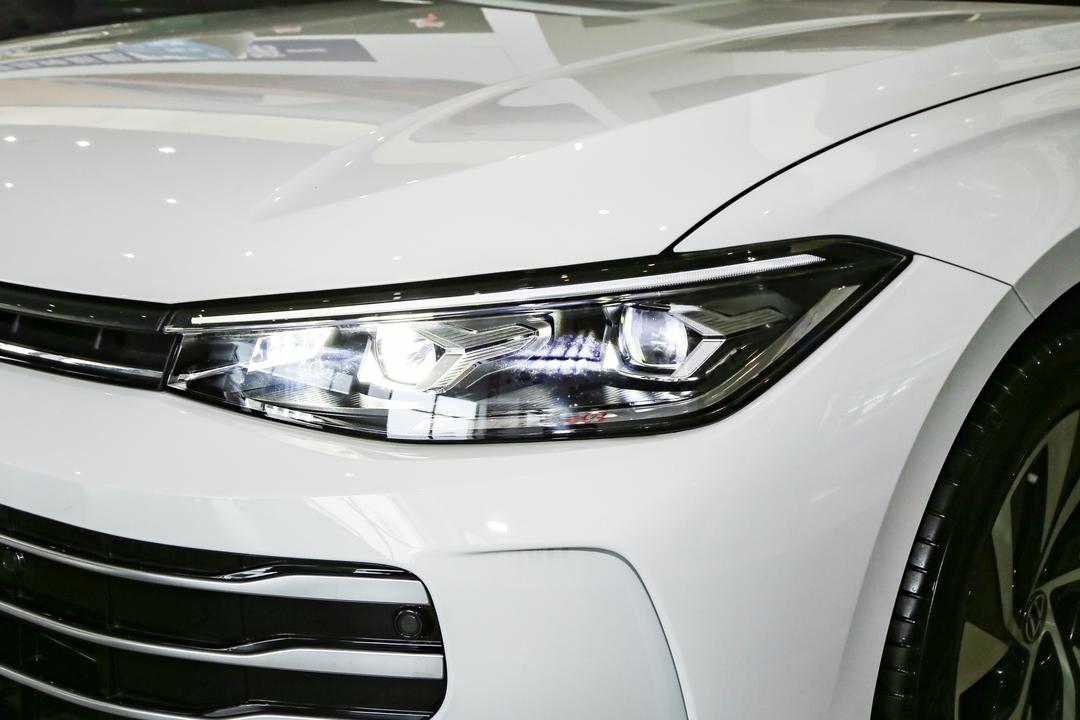 Volkswagen Passat 2026, фото 14