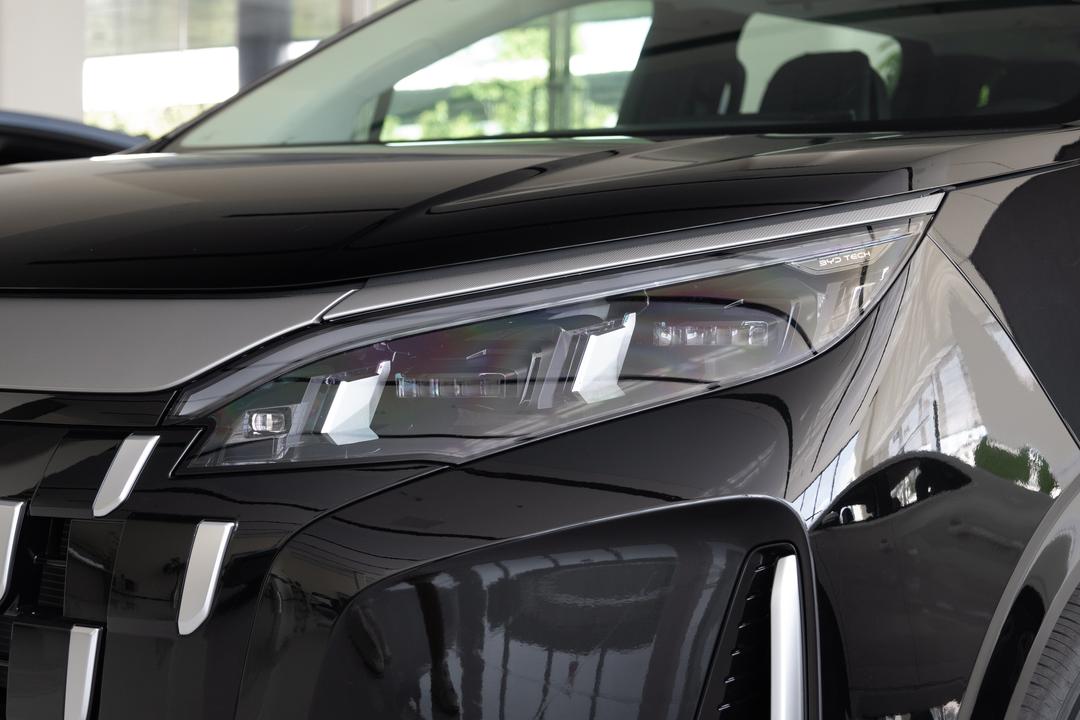 BYD M9 DM 2026, фото 13