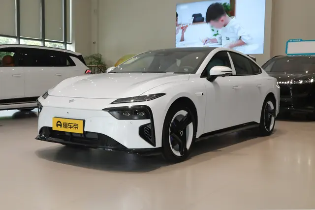 Dongfeng Yipai 007 2026 — купить из Китая под заказ