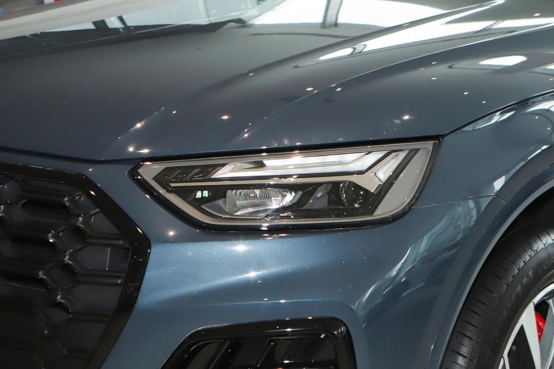 Audi Q5L 2026, фото 13