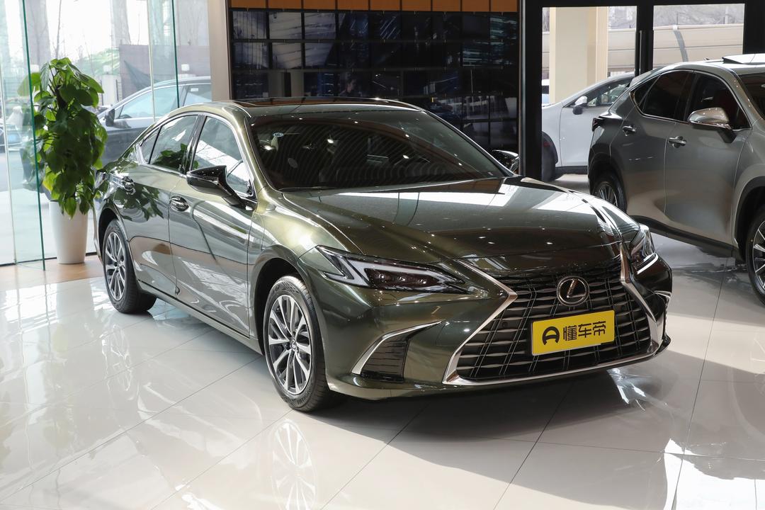 Lexus ES 2026, фото 3