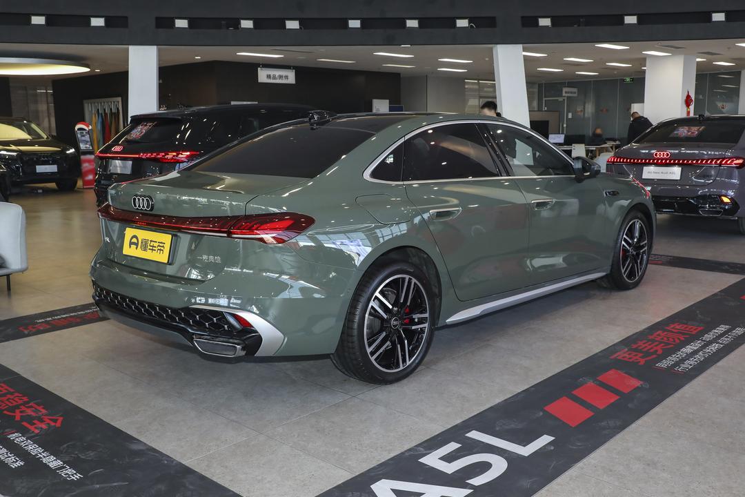 Audi A5L 2026, фото 7