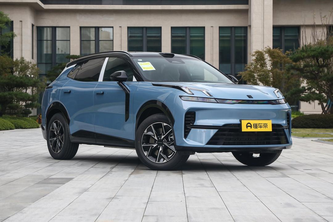 Lynk & Co 08 EM-P 2026, фото 3