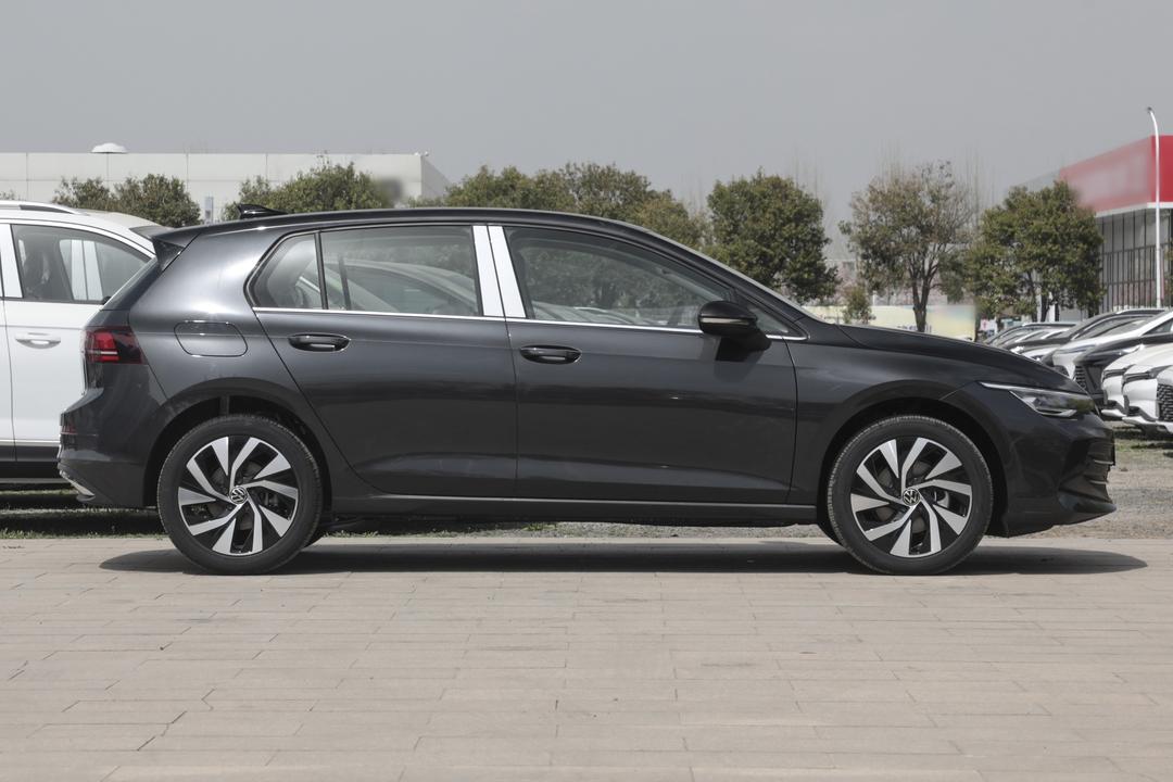 Volkswagen Golf 2026, фото 8