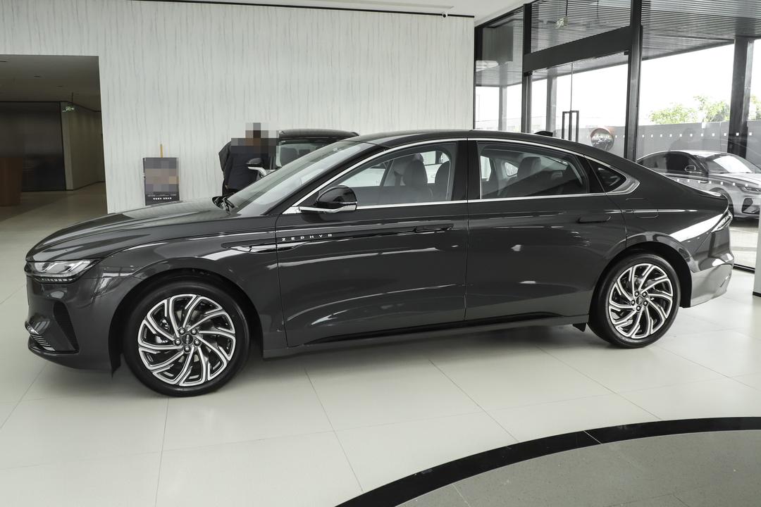 Lincoln Z 2026, фото 4