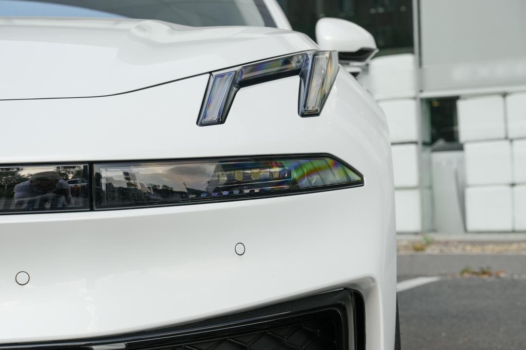 Lynk & Co 07GT 2026, фото 11