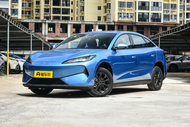 BYD e7 2026 — купить из Китая под заказ