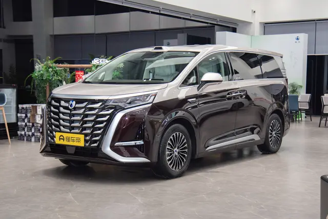 Denza D9 DM 2026 — купить из Китая под заказ