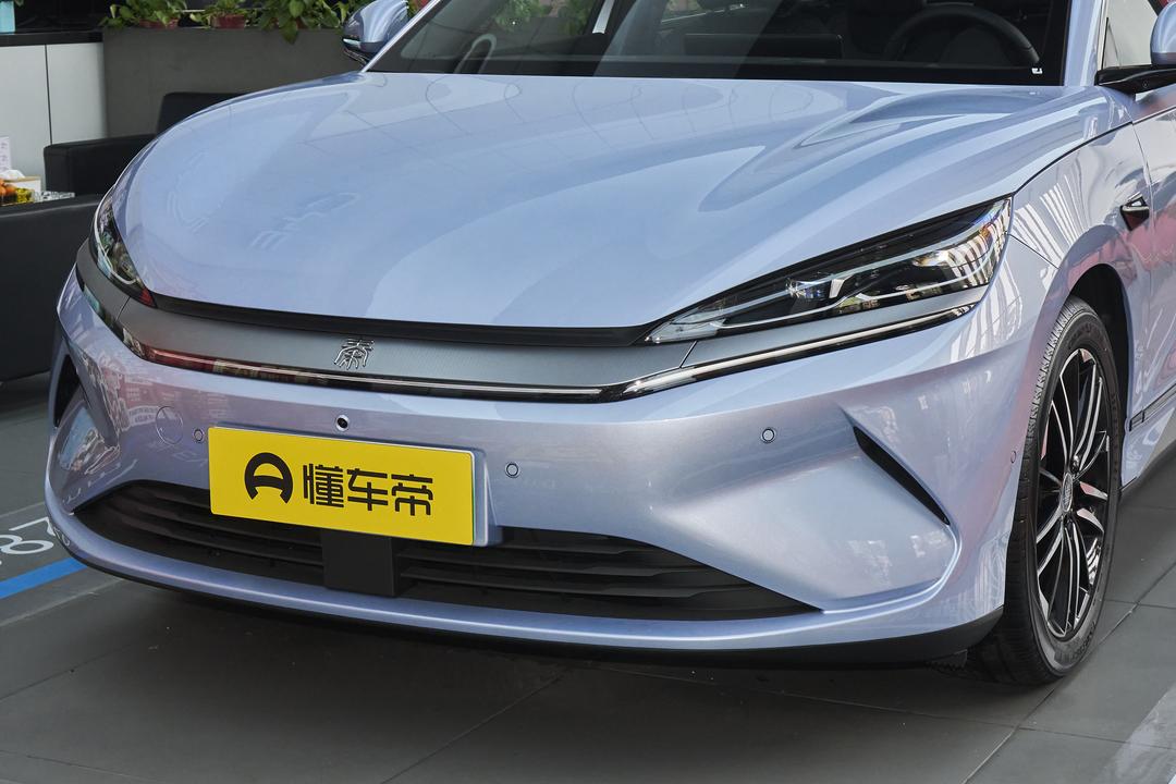 BYD Qin L EV 2026, фото 9